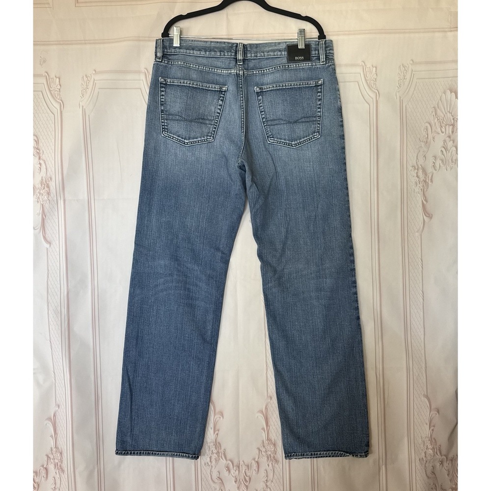 Hugo Boss Texas Straight Leg Jeans Men's Sz 36x33 Medium Wash Denim